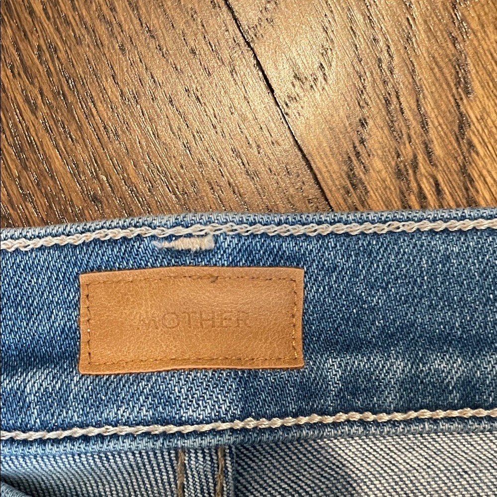 Light Blue Women's High-Rise Jeans - Picture 3 of 6